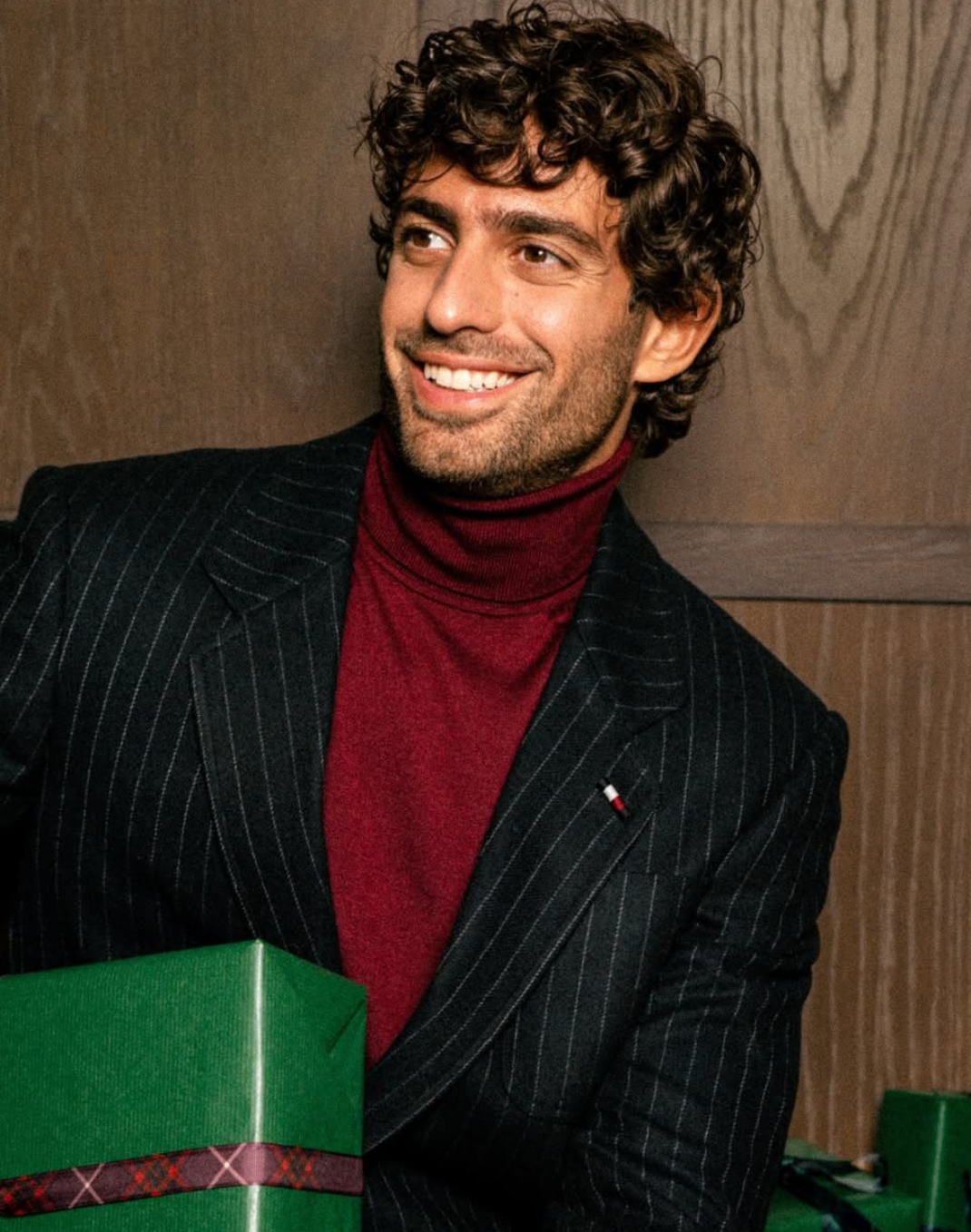 TOMMY HILFIGER 1